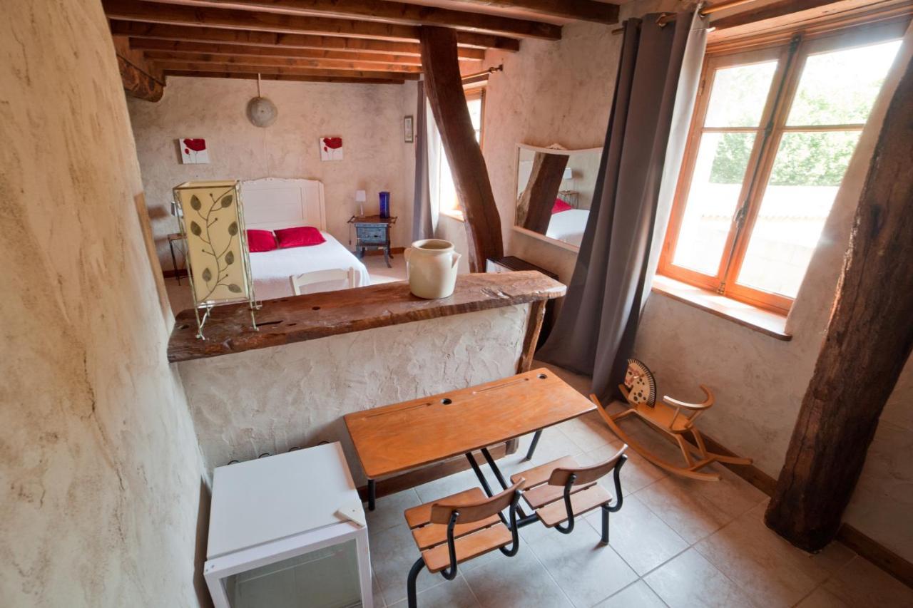 Ferme De Malo Bed & Breakfast Etrigny